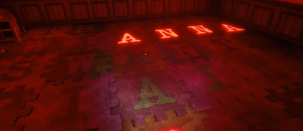 Буквы на полу второго этажа Insomnis